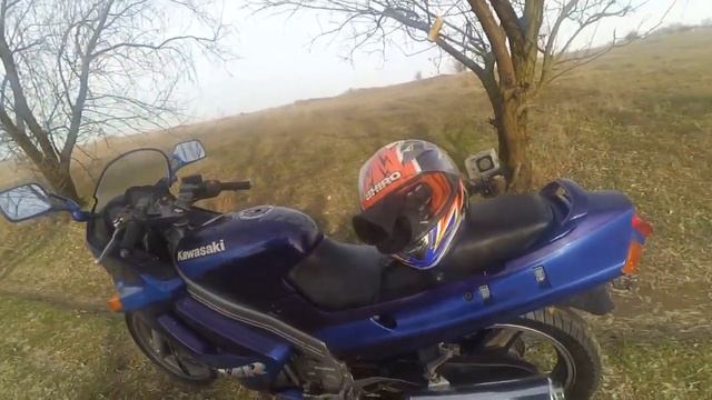 Kawasaki ZZR 250 обзор разгон характеристики покатушка! смотреть онлайн