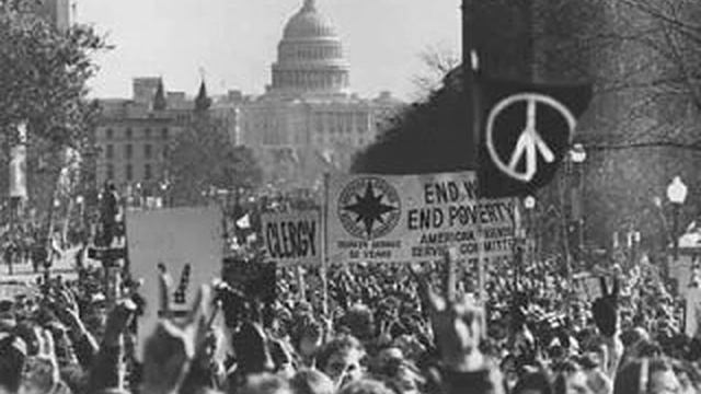 Happy Christmas (War is Over) - Eden Parker смотреть онлайн