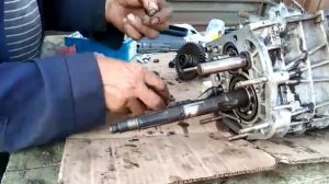 КПП ВАЗ 21213, первый ремонт за 300 тыс км! Начали вылетать все передачи.