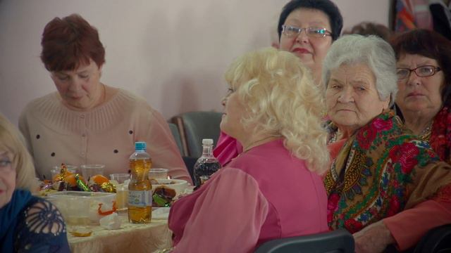 Празднование 8 Марта в Балаклавском совете ветеранов - 04.03.2016г. смотреть онлайн