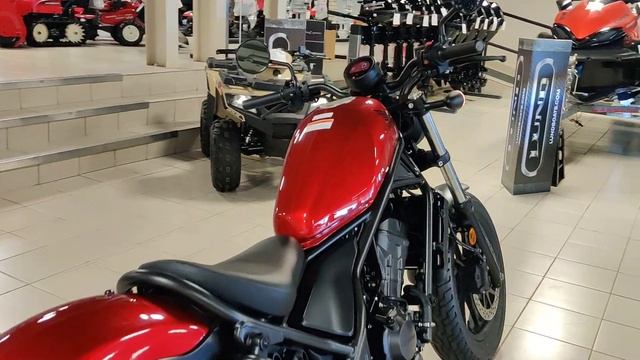 2023 Honda REBEL 300 смотреть онлайн