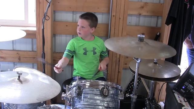Gary's Ridgeland Dutchmen (2018) - Mozart's Polka - 8 year old son Mason on drums смотреть онлайн