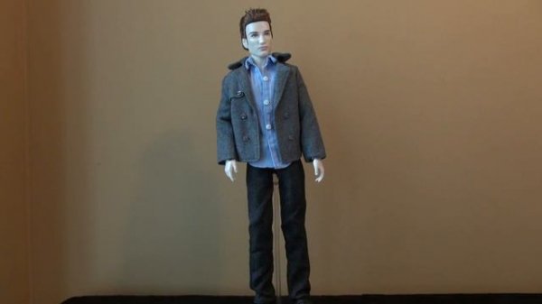 ОБЗОР на куклу Эдвард Каллен🌚Сумерки|Barbie Pink Label Edward Cullen doll review