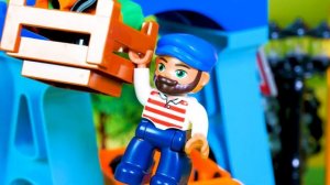 Автомастерская: чистим поезд! Крутые видео про машинки для мальчиков