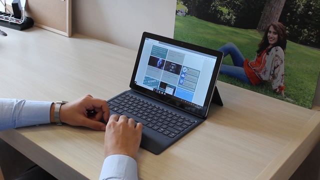 Recensione ALLDOCUBE KNote 5, 2-in-1 economico ed elegante смотреть онлайн