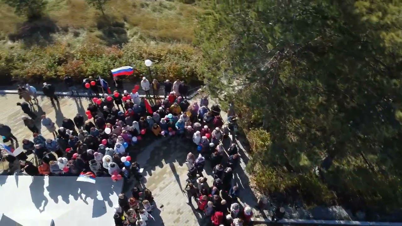 Торжественное открытие памятника-монумента 