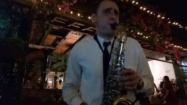 Vivo por ella - saxofón - John saxo Medellin смотреть онлайн
