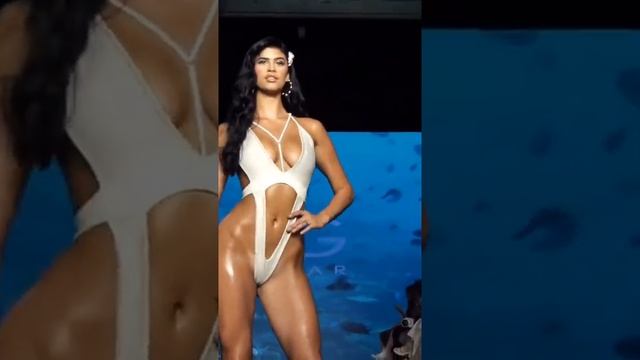 нижнее белье у моделей 15 ТикТок смотреть онлайн