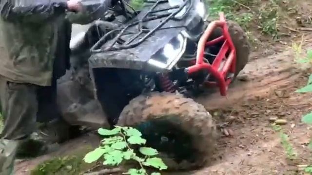 Квадрик 200 кубов круче BRP , вылезет везде, какой выбрать квадроцикл ?! смотреть онлайн