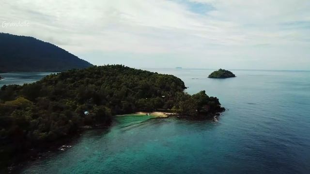 Deep Sleep Relaxation  Placid Water  Relaxing Music Calming Music