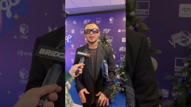 LYRIQ - всем известный как Кирилл Гуд на «Новой Песне года 2022» смотреть онлайн