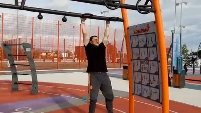 подтягивание на турнике 20 раз смотреть онлайн