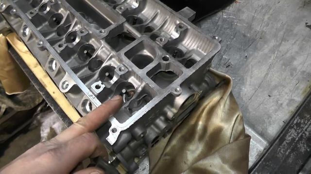 Ford Escape Сборка контрактного двигателя Ч1 смотреть онлайн