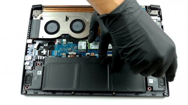 ?️ Acer Aspire 7 (A715-42G) - disassembly and upgrade options