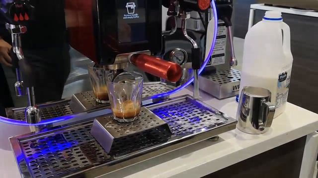 Cafello Tutto - The All-In-One Coffee Machine! смотреть онлайн