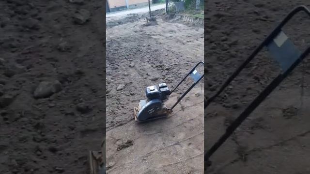 Бетонирование автостоянки, подготовительные работы