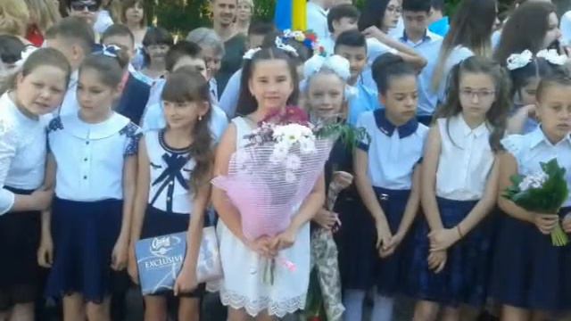 Наш любимый класс и мы в нём были последний раз на уроке смотреть онлайн