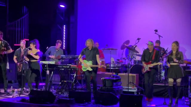 Jerry Harrison & Adrian Belew @ Tower Theater, OKC [2/12] смотреть онлайн