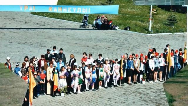 Школьный вальс. Untitled_720x576Liliy66.wmv смотреть онлайн