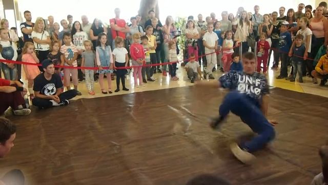 Батлы Сити-парк Град 13.08.16 смотреть онлайн