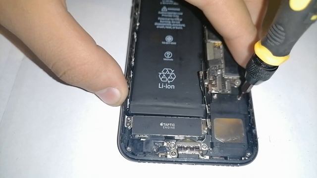 Чистка Динамиков Iphone 7 смотреть онлайн