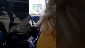 Школьники угнали машину, и попали в аварию.дрифт, угон