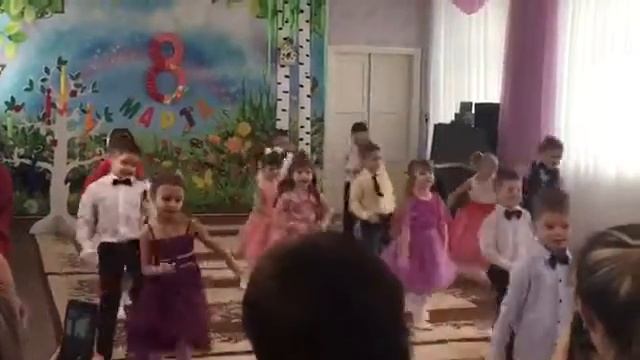 Барбарики танец 8 марта 2019 смотреть онлайн