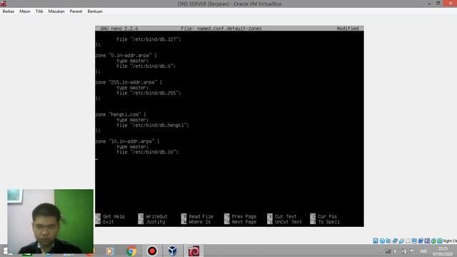Tutorial Konfigurasi DNS Server Pada Debian 8., Menggunakan Oracle VirtualBox смотреть онлайн