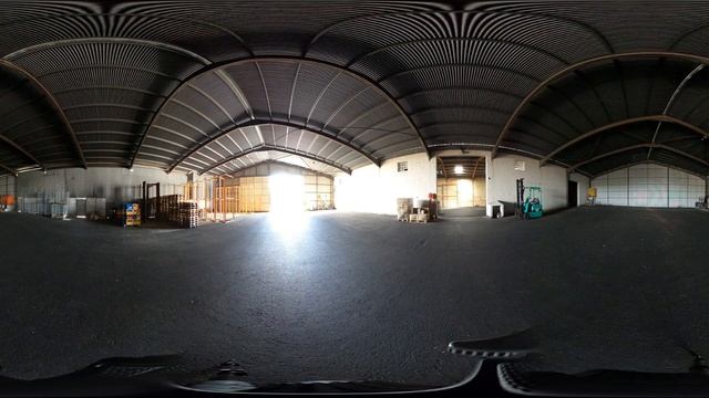 39188 CASA + APARTAMENTO Y 2 NAVES