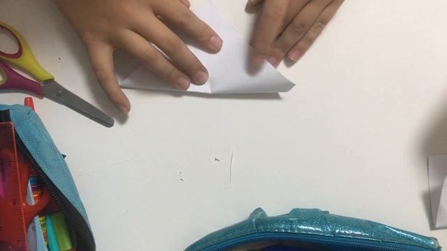 ТУТОР ЛЯГУШКИ (Которая квакать умеет) НА РУКУ смотреть онлайн