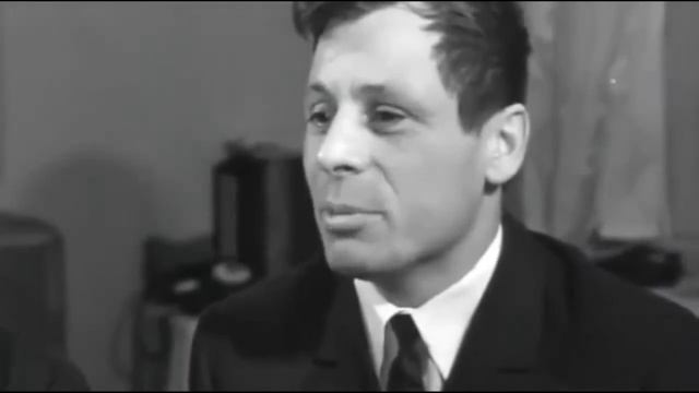 Брату Юрия Гагарина сказали что Юрий Гагарин в космосе смотреть онлайн