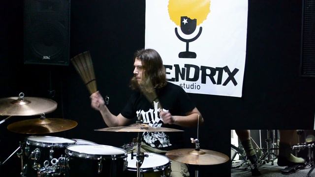 Marilyn Manson - mOBSCENE (Drum Cover) смотреть онлайн