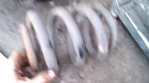 Замена задней пружины на  VW Transporter T4