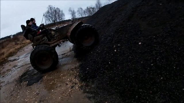 Покатушки по грязи/ MONSTER 4X4/самоделки по бездорожью! смотреть онлайн