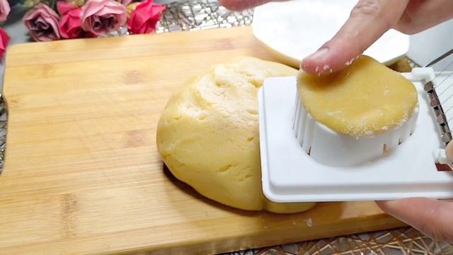САМЫЙ ПРОСТОЙ РЕЦЕПТ ПЕЧЕНЬЯ! За 10 Минут! ВКУСНЕЕ, ЧЕМ в МАГАЗИНЕ! смотреть онлайн