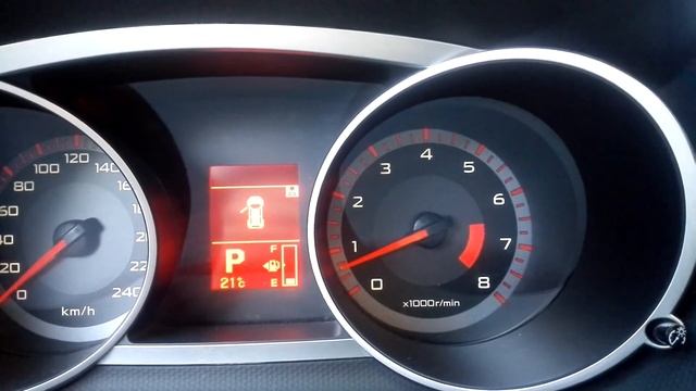 Outlander Xl 2,4 плавает ХХ