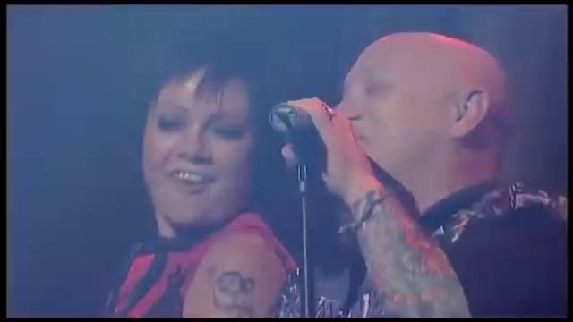 Sarah McLeod & Angry Anderson - Highway To Hell смотреть онлайн
