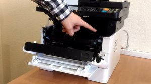 Замена картриджа в МФУ Kyocera ECOSYS m2040dn, ECOSYS m2540dn, ECOSYS m2640idw