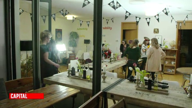 Capital - Vacances Gratuites Ou A Prix Casses : Que Valent Les Nouveaux Bons Plans ? 1-2 Cptl