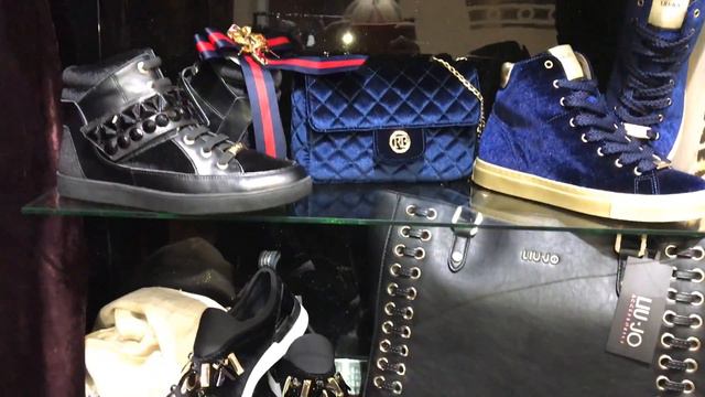 Італійський жіночий одяг "Royal boutique / итальянская женская одежда "Роял бутик"Трускавец IMPERIA смотреть онлайн
