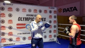 Как не пропускать удары в голову или защитные действия в боксе