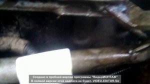 Шевроле Кобальт. Снимаем жабо для смазки трапеции стеклоочистителя.