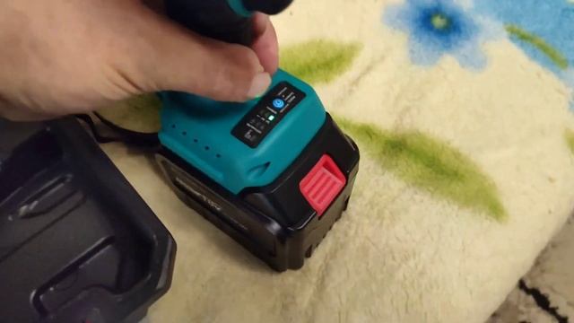 подарок на день рождения смотреть онлайн