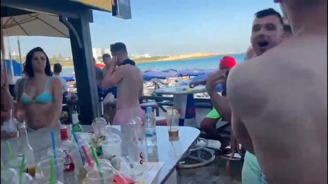 Nissi Beach Foam Party at Nissi Bay Beach Bar in Ayia Napa Summer 2022 Cyprus смотреть онлайн
