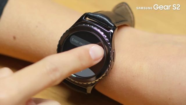 Samsung Galaxy Gear 2 | How to use the call and message features смотреть онлайн