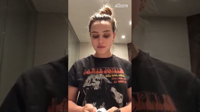 Кэтрин Лэнгфорд показывает свой уход за кожей смотреть онлайн