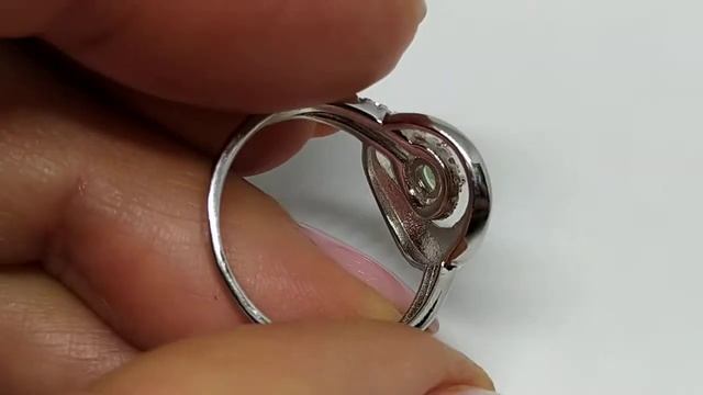 Кольцо с шри - ланкийским александритом 0.25ct (хризоберилл), AIG сертификат, LED освещение смотреть онлайн