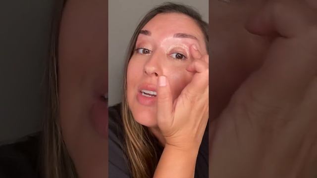 Summer Friday Makeup | Full-Face Beauty Tutorials | Bobbi Brown Cosmetics смотреть онлайн