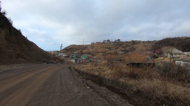 Углегорск. Дорога на ГПТУ№16. апрель 2022год. смотреть онлайн