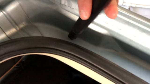 How to Replace Lincoln MKX Lift Gate Struts (2007-2010) смотреть онлайн